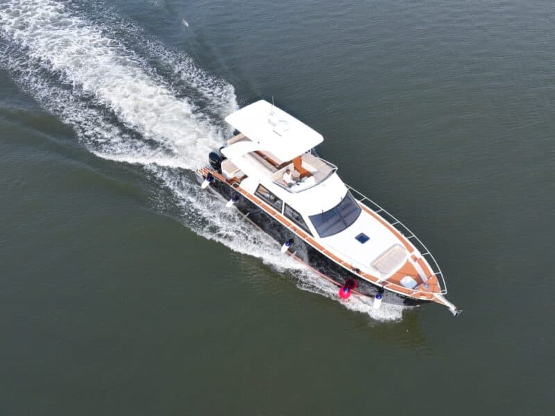 Polaris Mega Yacht