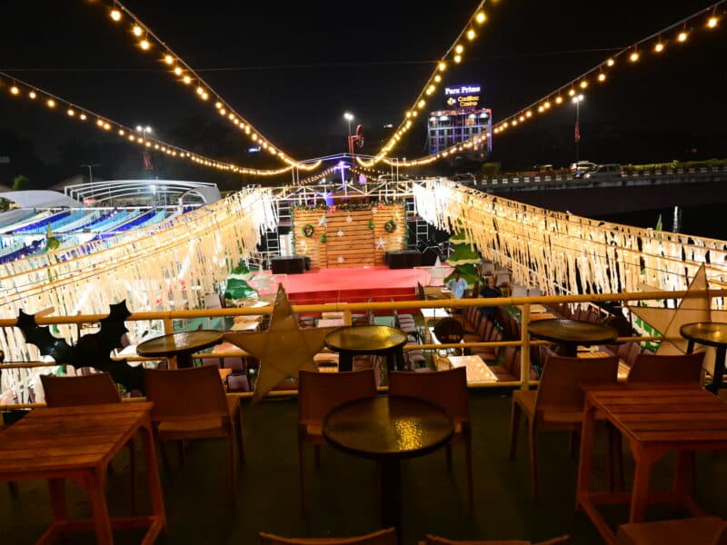 Premium Party Cruise